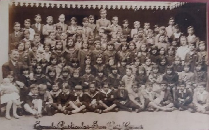 El maestro Félix García Núñez dirigió su escuela particular “San Luis Gonzaga” entre 1916 y 1942. Colección MuHLI.